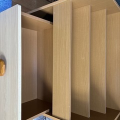 最終値下げ！！絵本　おもちゃラック の画像