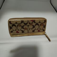 コーチ財布の画像