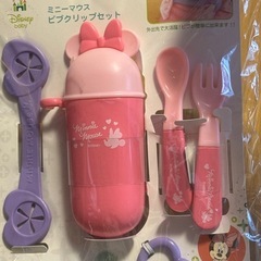 歯ブラシ仕上げ磨きセットと食事用品の画像