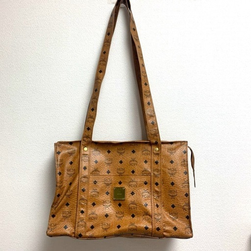 MCM エムシーエム　レザーショルダートートバッグ　ブラウン