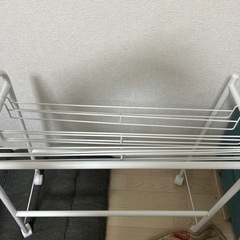 ハンガーラックの画像