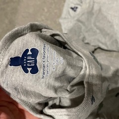 ベビーGAP ロンパース　2枚セットの画像