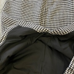 千鳥柄膝丈スカートの画像