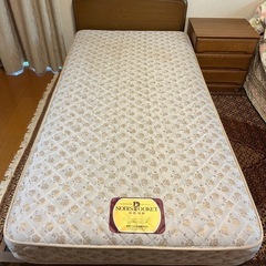 ベッド