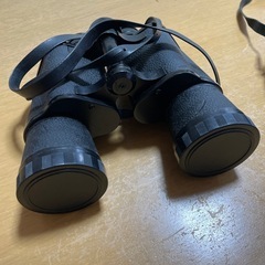 双眼鏡の画像
