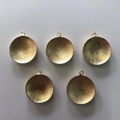 【1セット限定】商品入れ替えのため格安！まとめ売り パステルカラー アクセサリーパーツ ピアスパーツ イヤリングパーツの画像