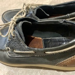 Johnston & Murphy レザー デッキシューズ 濃紺の画像