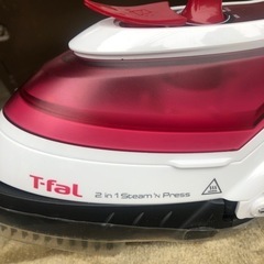 NO：3374 TーFALハンディーアイロン＆スチーマー‼️の画像