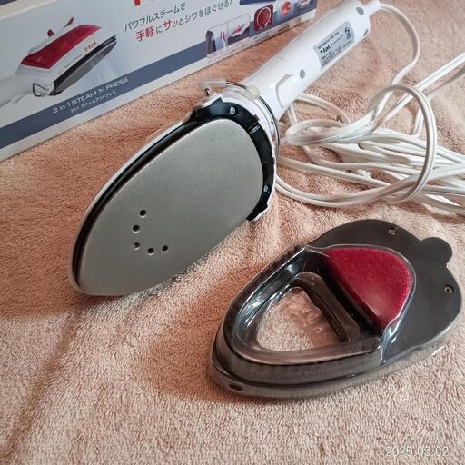 T fal製スチームプレッサ