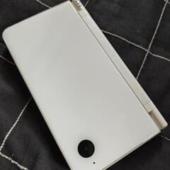 《売れました》ニンテンドーDSiLL ゲームソフトインストール有の画像