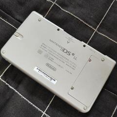 《売れました》ニンテンドーDSiLL ゲームソフトインストール有の画像