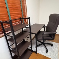 シックなデスクチェアセット