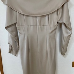 【値下げ】パーティドレス（ベージュ・９号）の画像