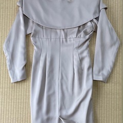 【値下げ】パーティドレス（ベージュ・９号）の画像