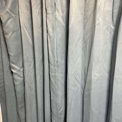 カーテンの画像