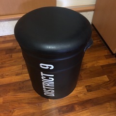 小物入　椅子