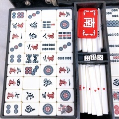 麻雀牌 マージャン牌 の画像