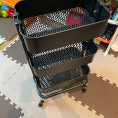 【相談中】IKEA ロースコグ ブラック キッチンワゴン ワゴン イケアの画像