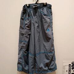 0303-040 衣類品の画像