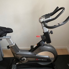 受け渡し者決定　フィットネスバイク　FITBOX 