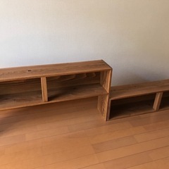 木の棚、足付き3800、足なし3200、両方6500の画像