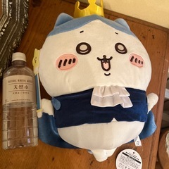 ちいかわ　ハチワレ　タグ付き　誕生日なBIGぬいぐるみちいかわの画像