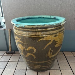 取引先が決定しました　ガーデニング雑貨　陶器鉢