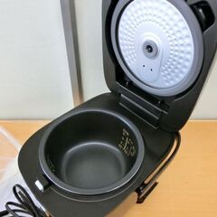 3合■東芝ジャー炊飯器 RC-5MFM 東芝 マイコン炊飯ジャー 3合炊き 2024年製 ブラック シンプル＆コンパクトボディ TOSHIBA 札幌 西区 西野の画像