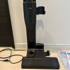 日立　サイクロン式　コードレススティッククリーナー　掃除機の画像