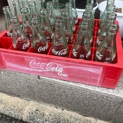 ヴィンテージ コカコーラ 空き瓶 ケース付き23本の画像