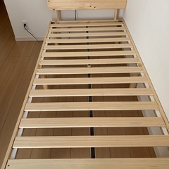 コンセント付ベットフレーム シングルの画像