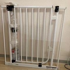 [引き取り決定］ベビーゲート　日本育児