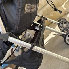 二人乗りベビーカーの画像