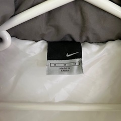 ナイキ　ロングジャケット　ダウンコートの画像