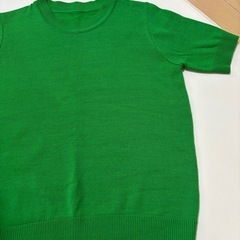【再値下げ】サマーニットトップスS
の画像