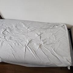 シングルベッド