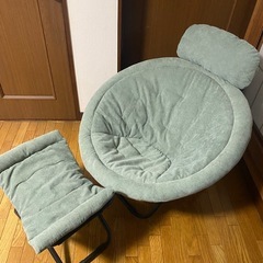 1人用ソファ　オットマン付き　折り畳める