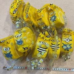ミニオンズロールケーキスクイーズBIGサイズ9個　バラ売り可の画像