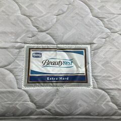 【トレファク武蔵村山店】SIMMONSマットレス付のクイーンベッドが入荷しました