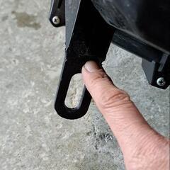 カローラークロス　右フロントライトの画像