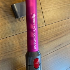 受付終了しました【ジャンク品】ダイソンv7の画像