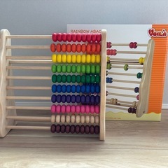 知育玩具　RAINBOW ABACUS