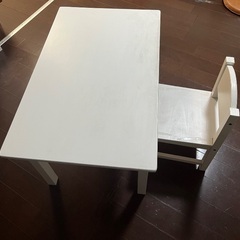 IKEA SUNDVIK スンドヴィーク　キッズテーブル&チェア