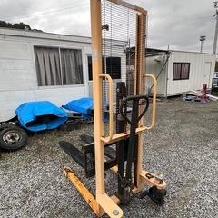 ハンドリフト　　1000kg 1トン　の画像