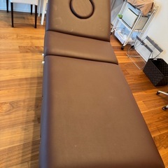 高級エステベッド