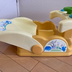 ベビー用バスチェア　お風呂　プーさん柄の画像