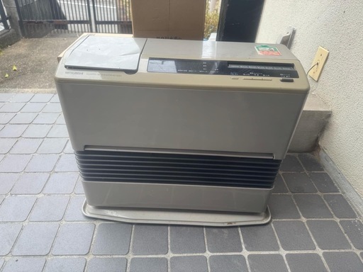 ファンヒーター