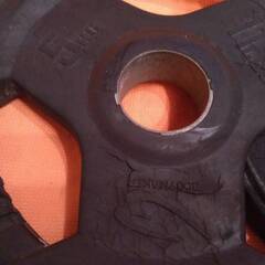 【引渡し限定】BODYMAKER■5ｋｇ■②枚組■50ｍｍ■オリンピックプレート■3穴■握りやすいラバーグリップ■バーベル■筋トレボディビル■ボディメーカー■ジムフィットネス■配送不可の画像