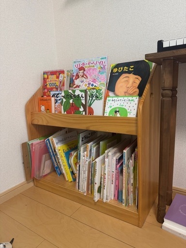 絵本棚