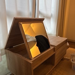 折りたたみ式ドレッサー